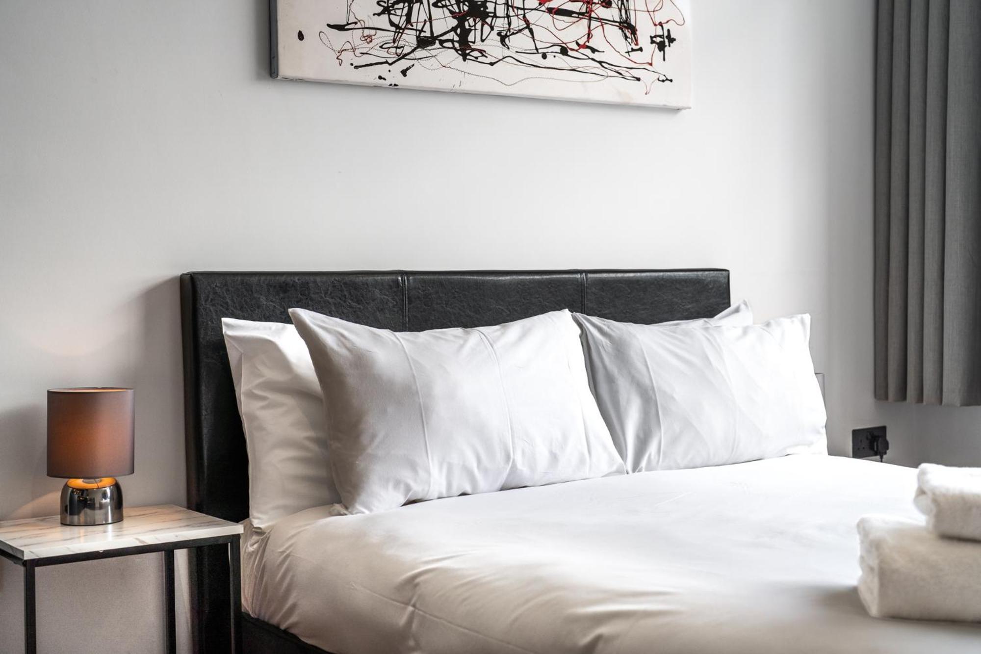 8 Apt Whole Building - Zone 2 * Londra