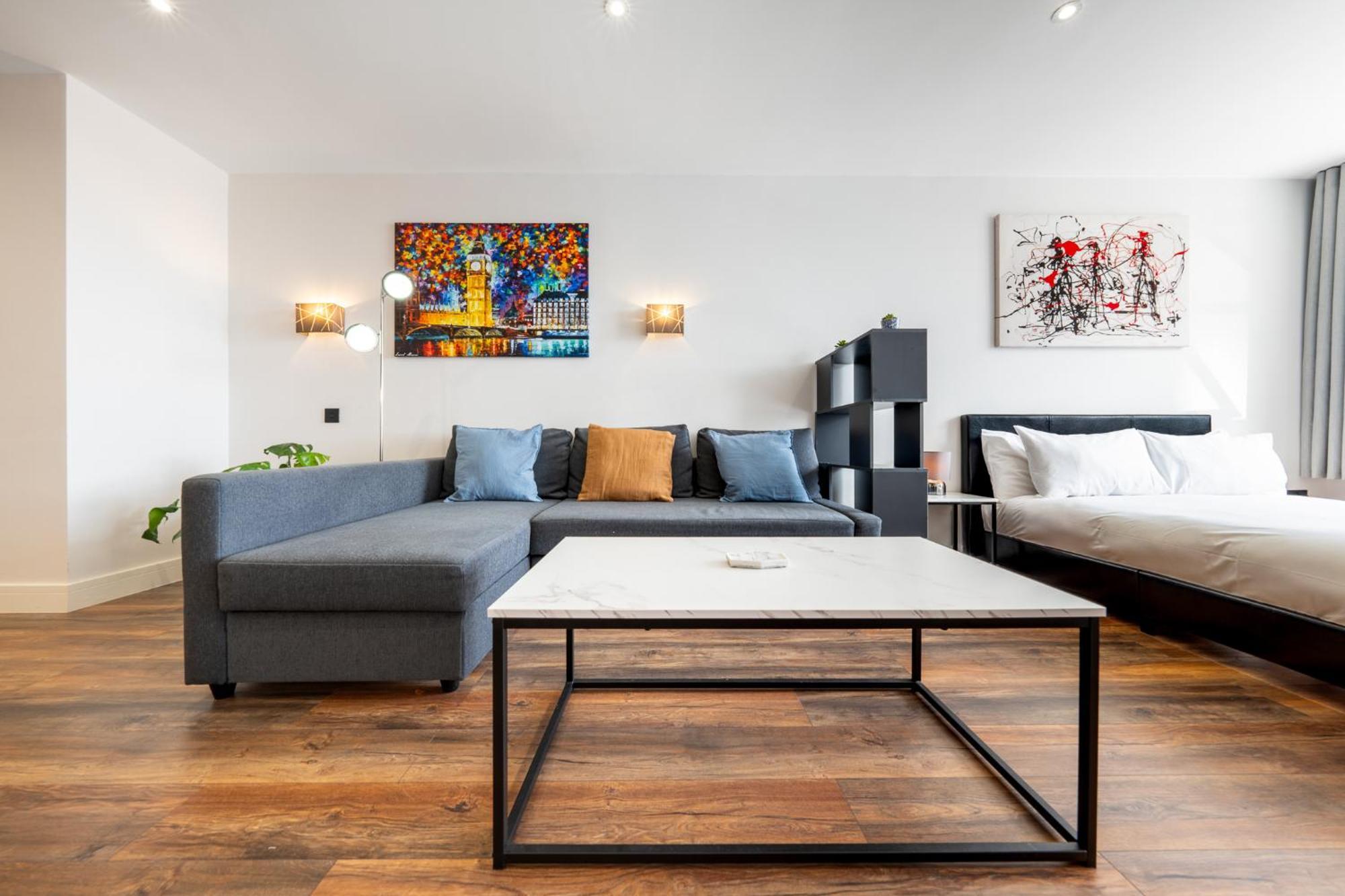 8 Apt Whole Building - Zone 2 Londra